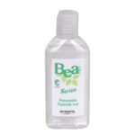 Kirkas pullo, jossa etiketti. Tuotteen nimi on BEA PRO SWAN 100 ML PESUNESTE. Kotimainen, hajusteeton pesuneste on Joutsenmerkitty ja sopii päivittäiseen käyttöön.