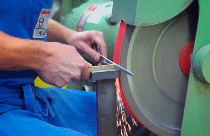 Kirurgian instrumenttien huolto-ja korjaus-herokuva